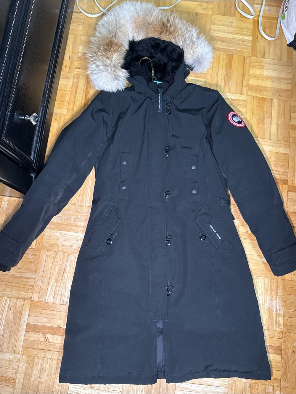 Canada Goose Kensington Parka. Size Small